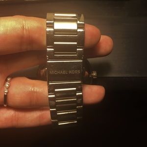 Michael Kors Accessories - Michael Kors Women's MK5866 Skylar Silver Watch Michael Kors Accessories - Michael Kors Women's MK5866 Skylar Silver Watch